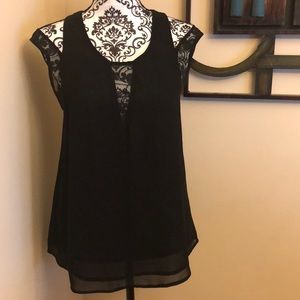 EUC, Ya LA black 🖤 split shoulder tank L (M)